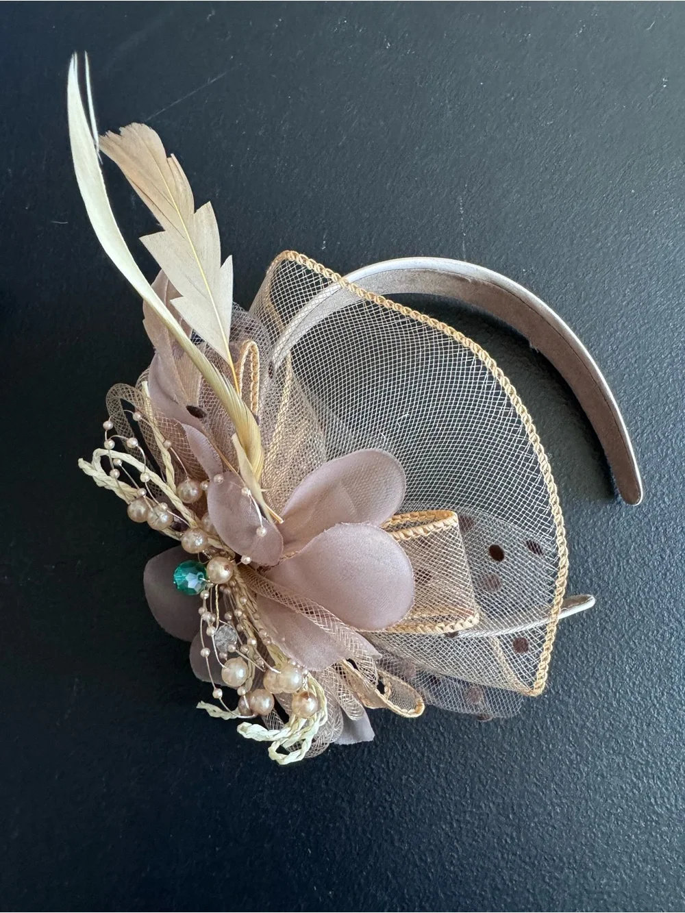 N/A delicate beige